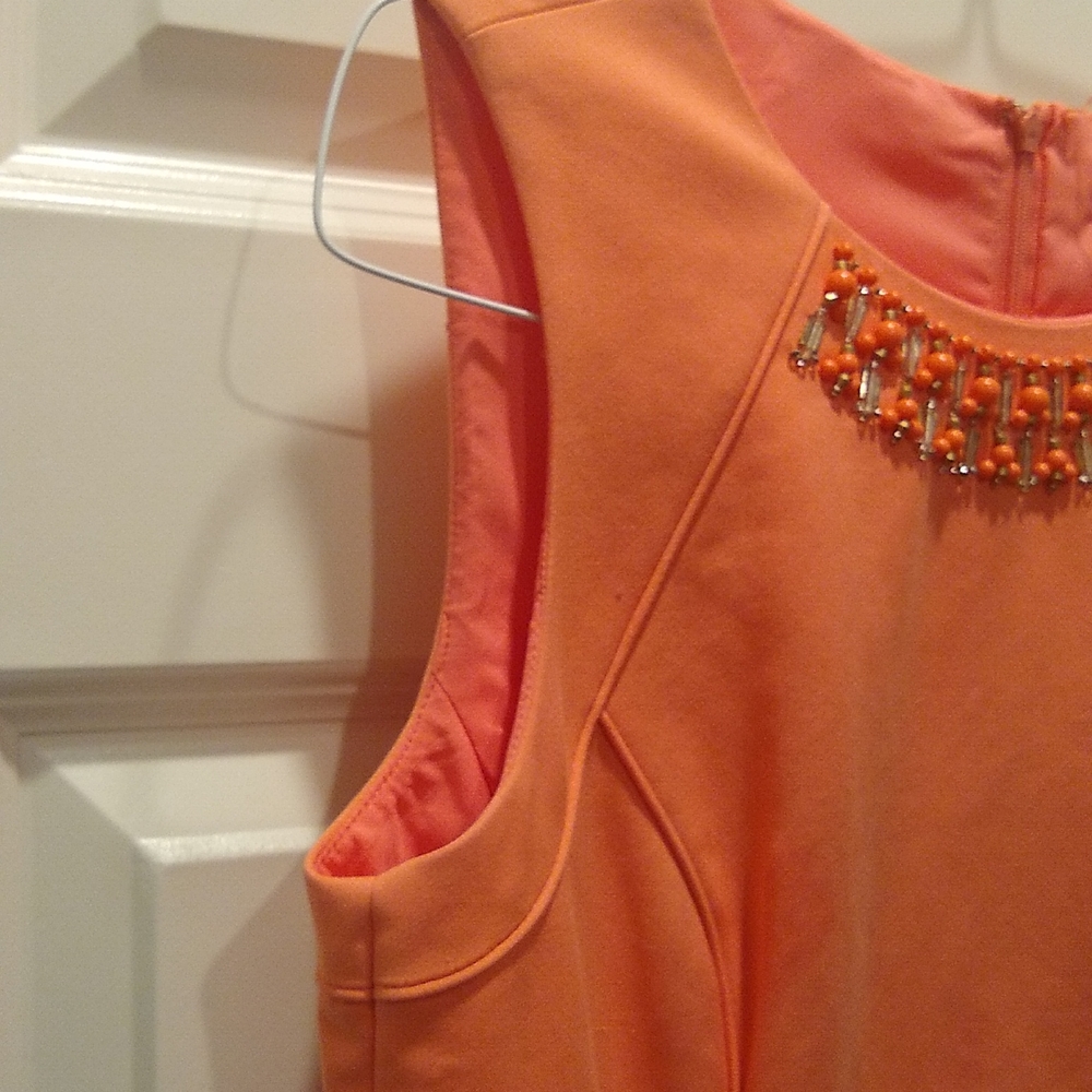 Dress - Picture 4 of 4